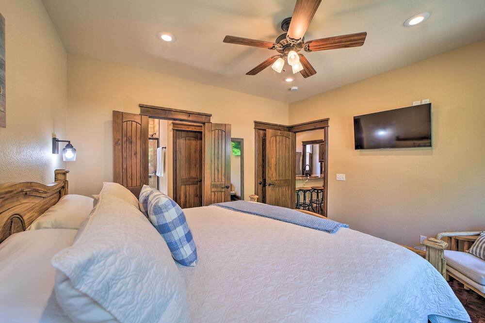 Photo of Bedroom in Vian