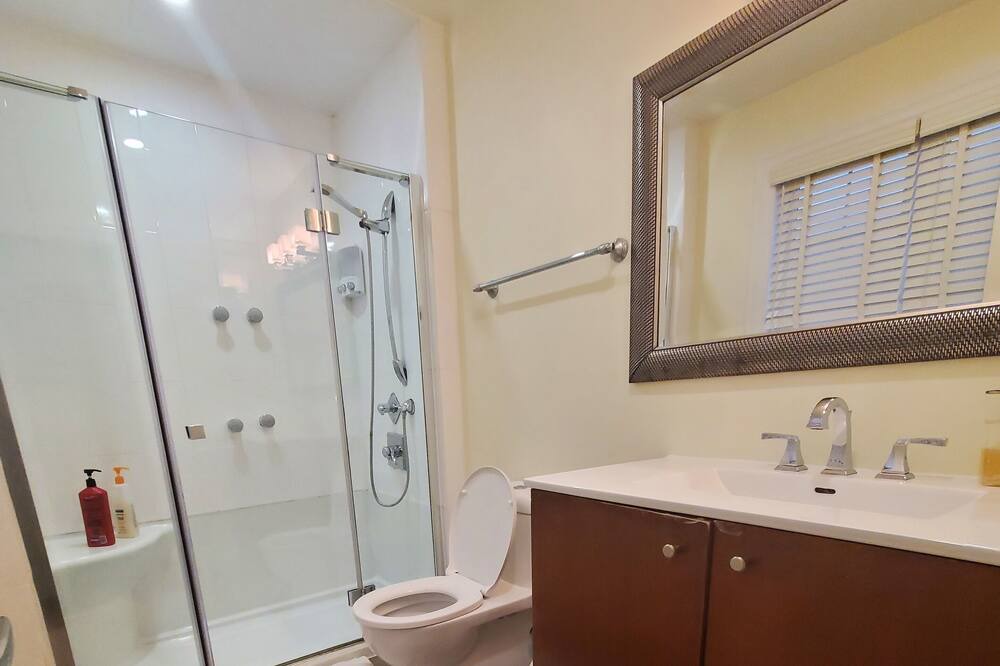 Photo of Bathroom in Winona