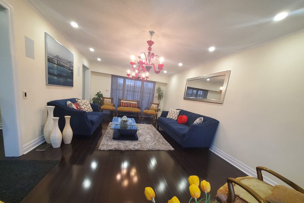 Photo of Bedroom in Winona