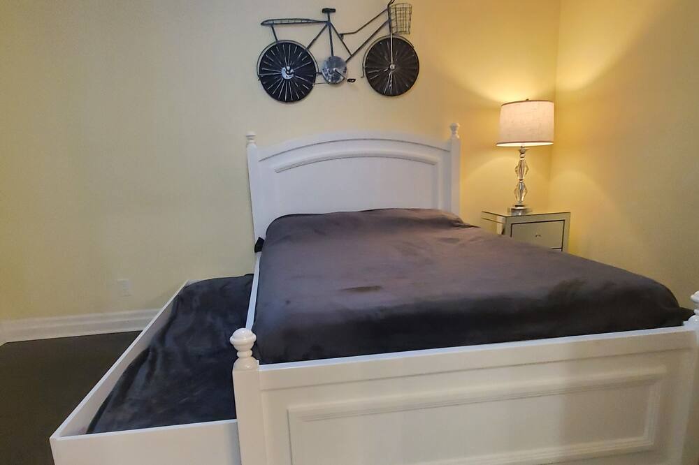 Photo of Bedroom in Winona