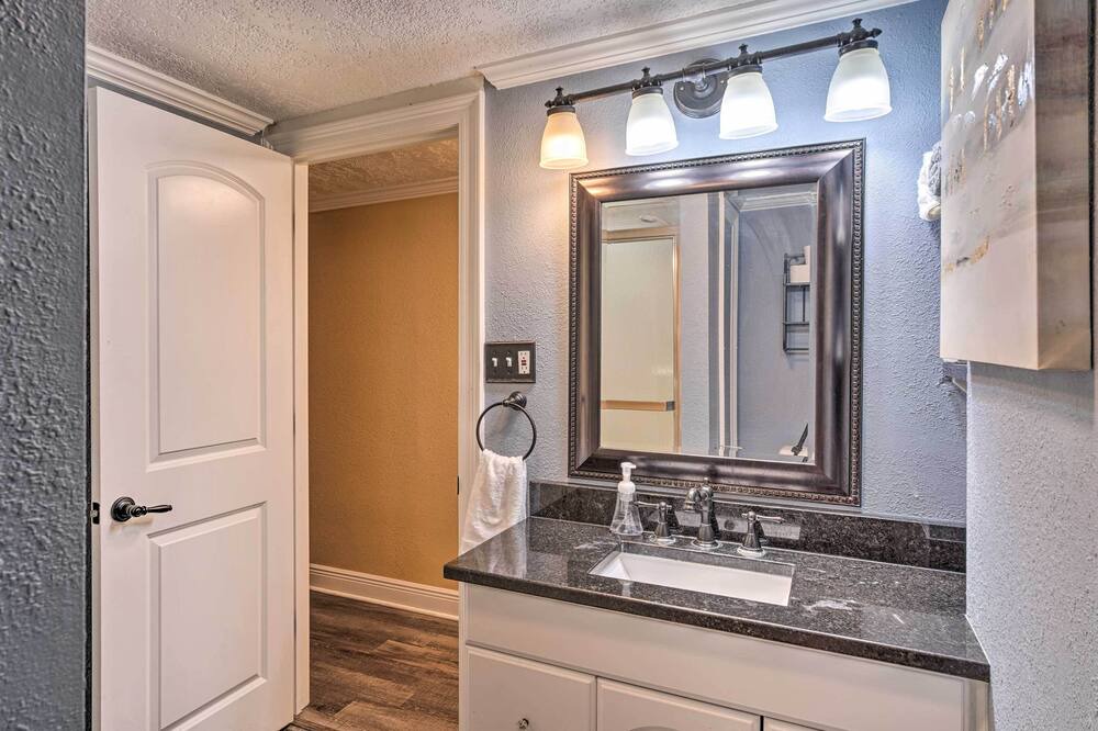 Photo of Bathroom in Welsh