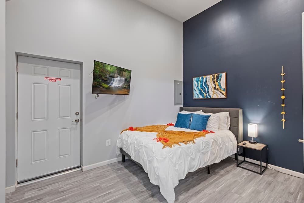 Photo of Bedroom in Old Goucher