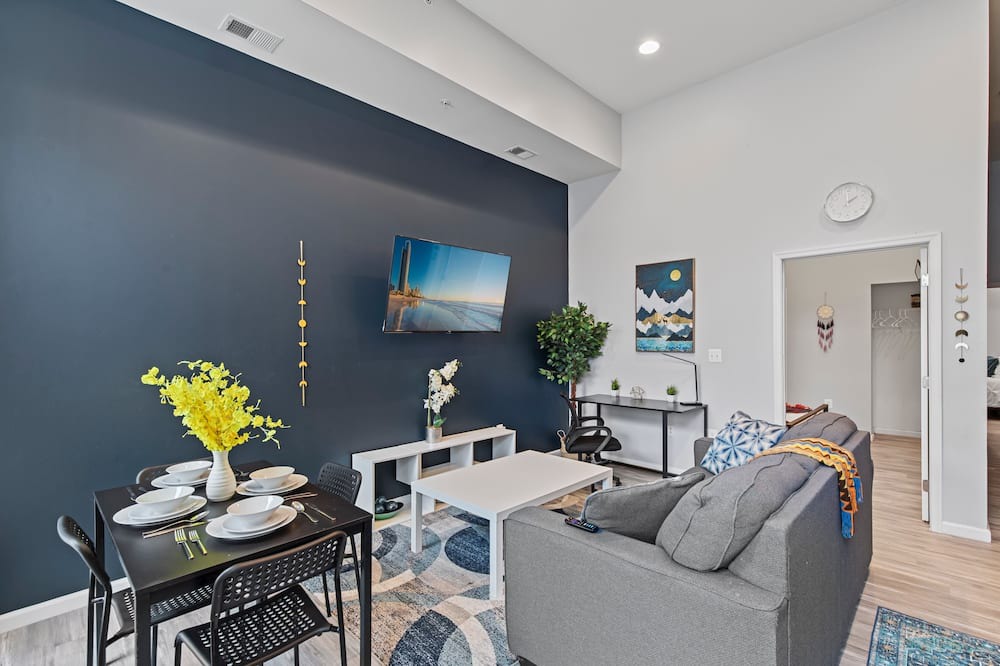 Photo of Livingroom in Old Goucher