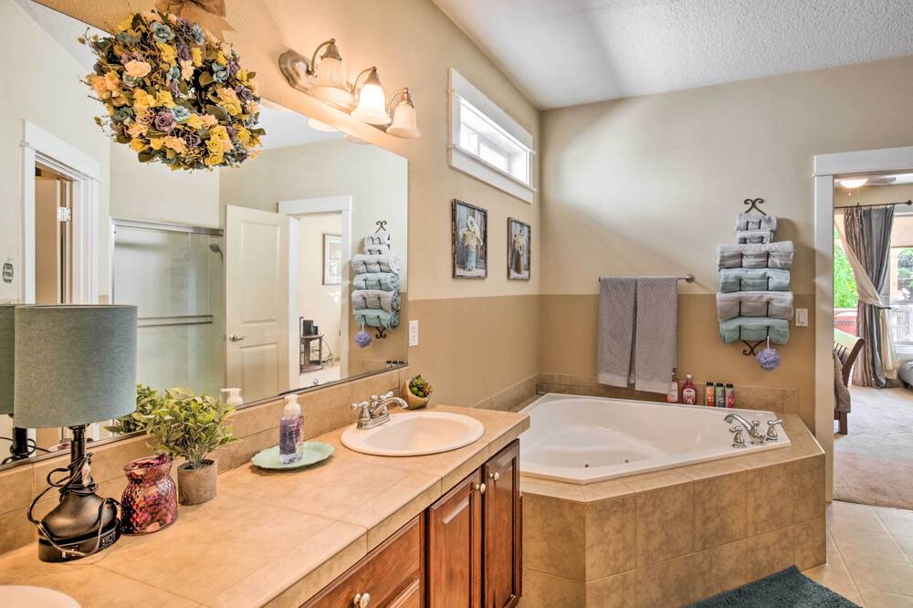 Photo of Bedroom in Lafayette