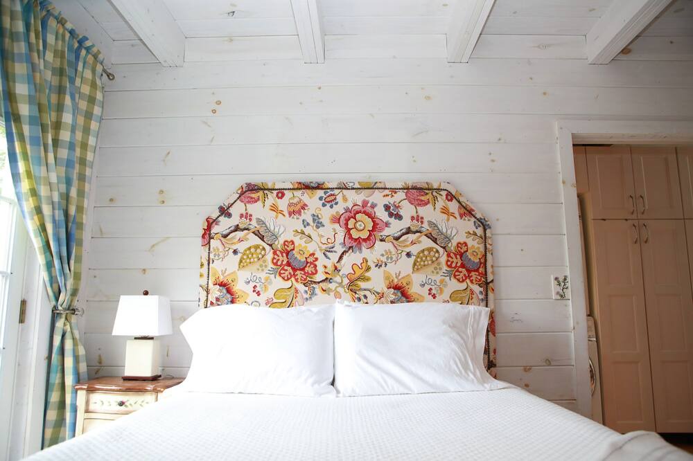 Photo of Bedroom in Pine Bush