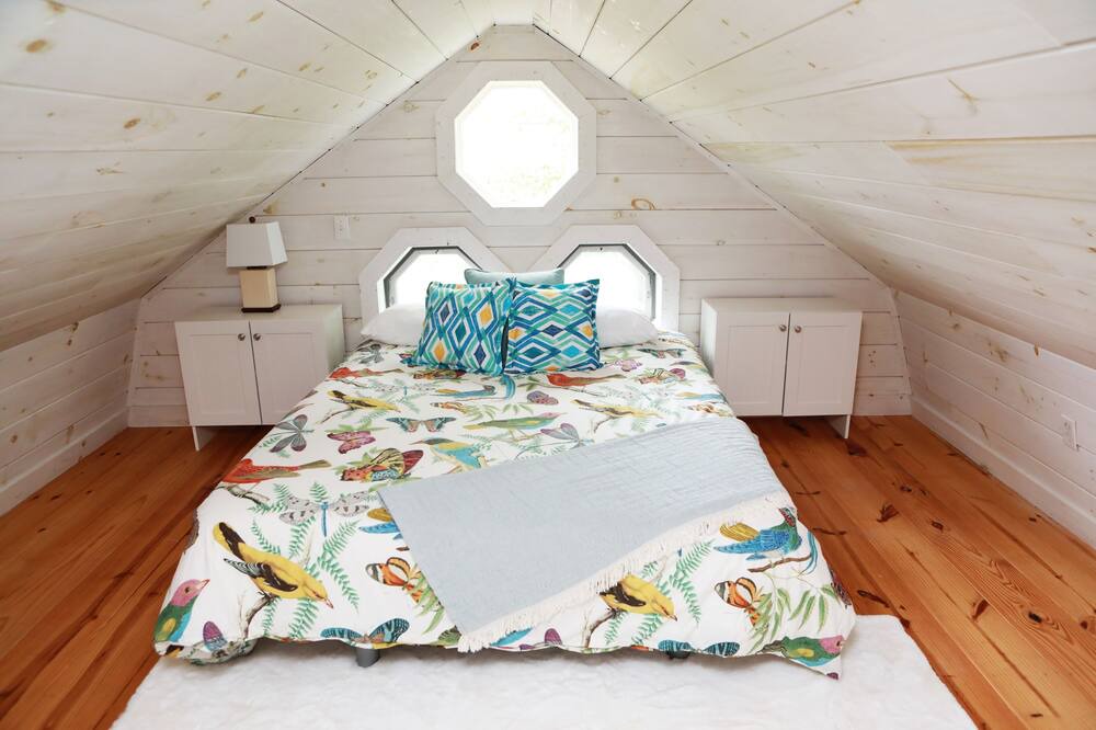 Photo of Bedroom in Pine Bush