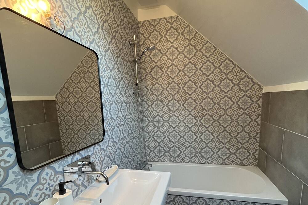Photo of Bathroom in Sainte-Marguerite-sur-Mer