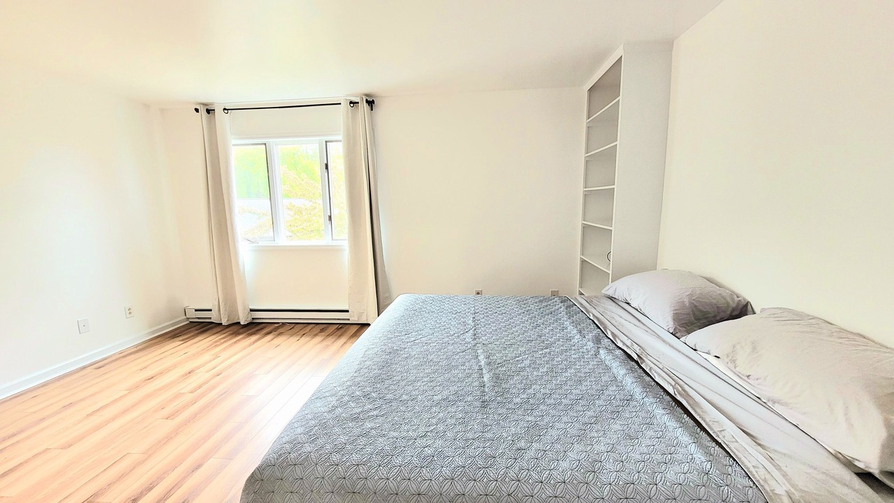 Photo of Bedroom in Plattsburgh