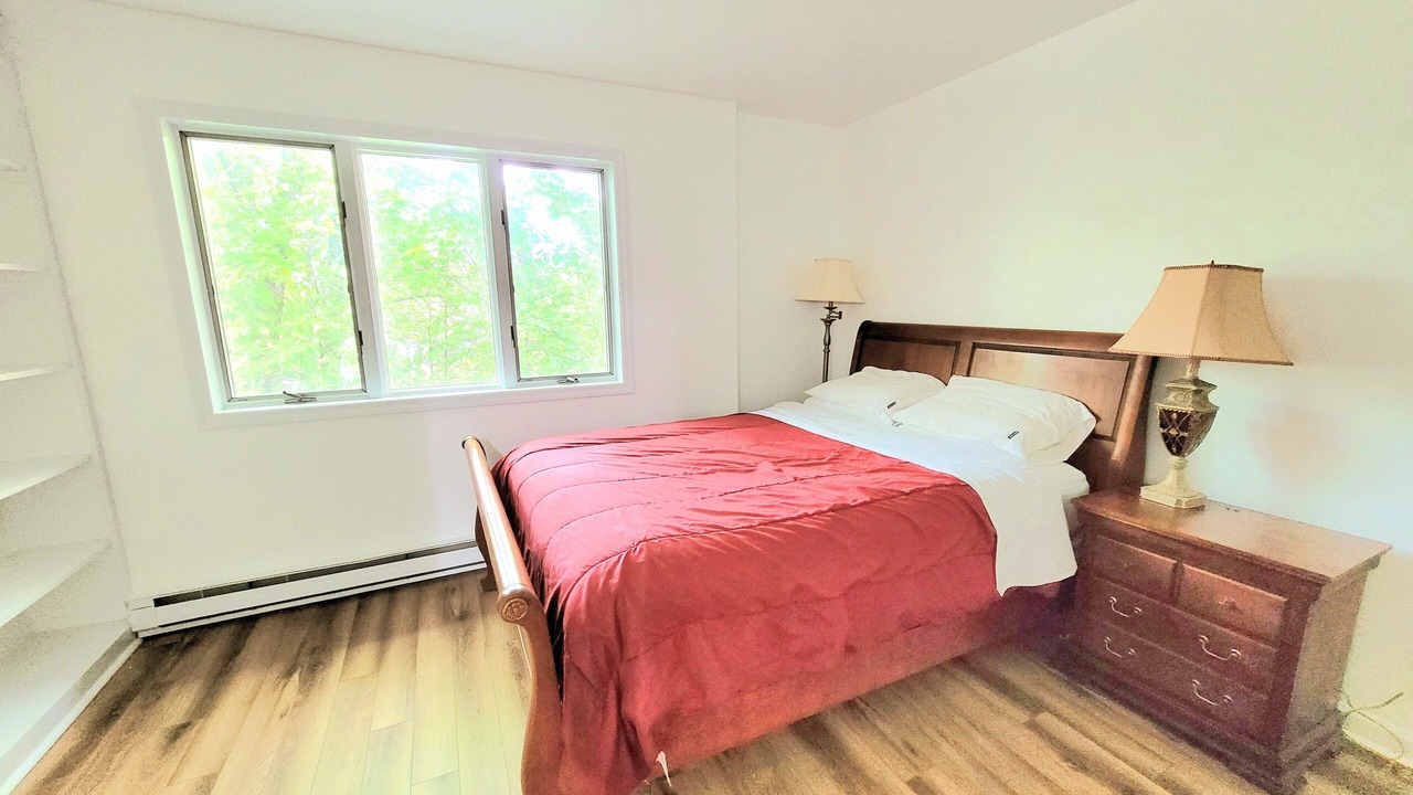 Photo of Bedroom in Plattsburgh