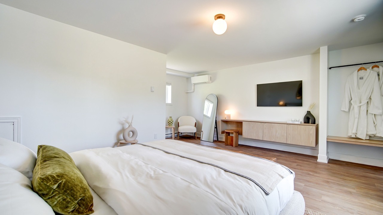 Photo of Bedroom in Grand Pre