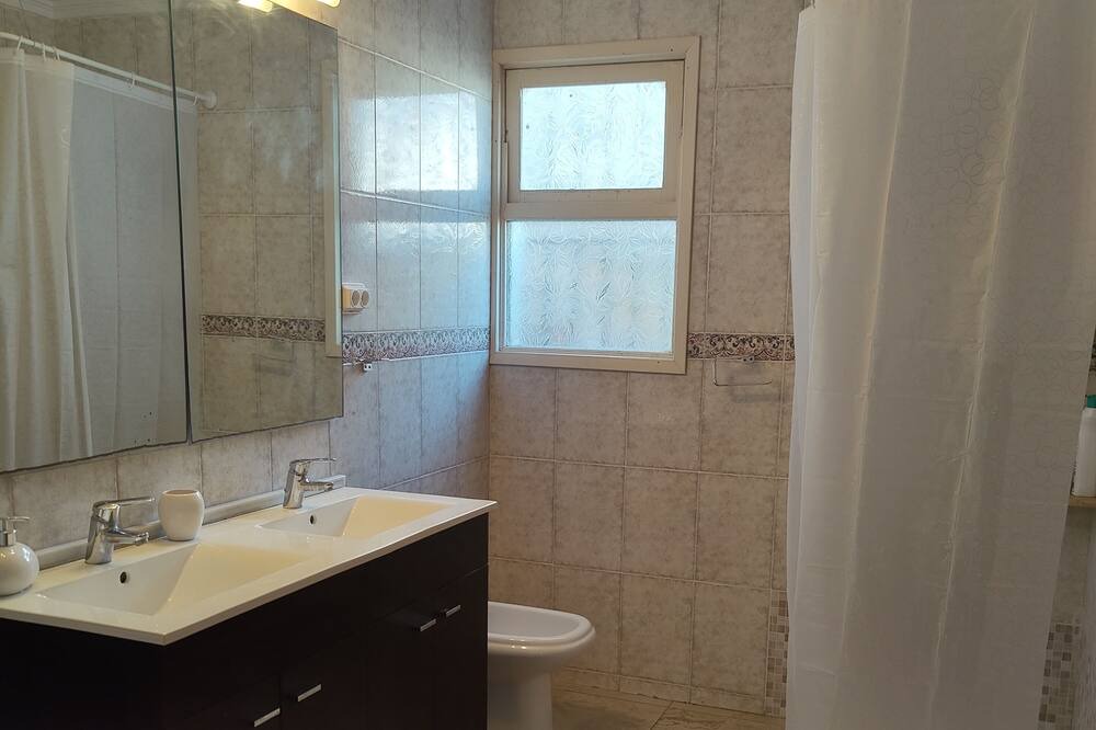 Photo of Bathroom in Cullera