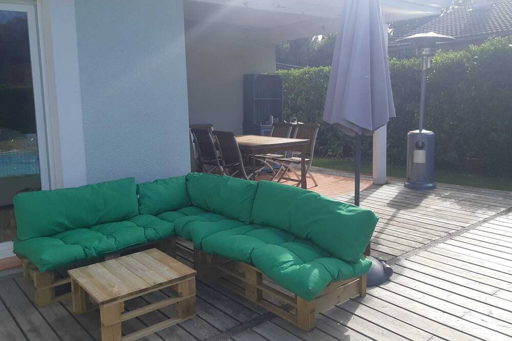 Photo of Livingroom in Saint-Aubin-de-Medoc