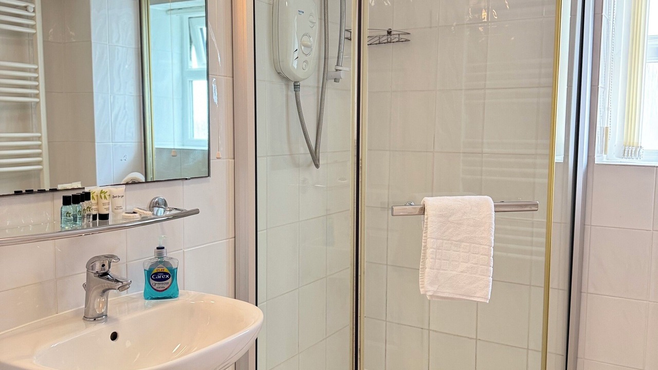 Photo of Bathroom in North Cadbury