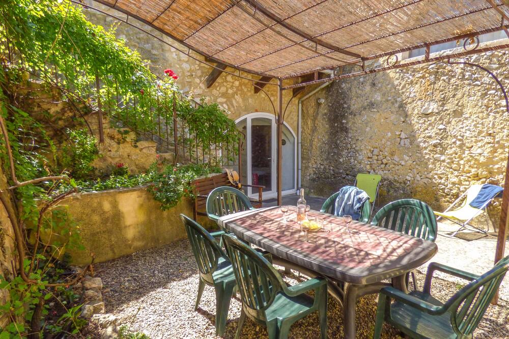 Photo of Outdoor in Labastide-de-Virac