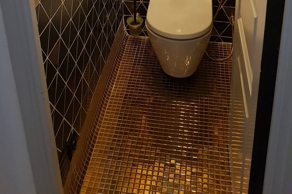 Photo of Bathroom in Nevian
