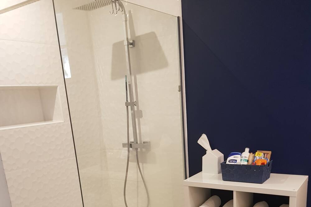 Photo of Bathroom in Nevian