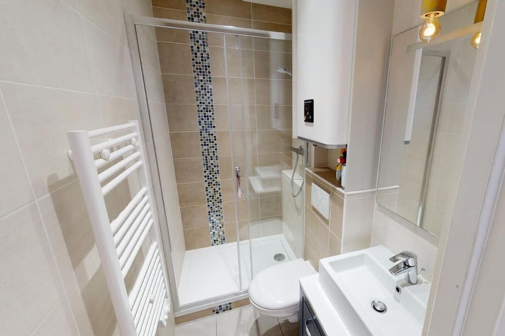 Photo of Bathroom in Quartier des Eaux-Claires