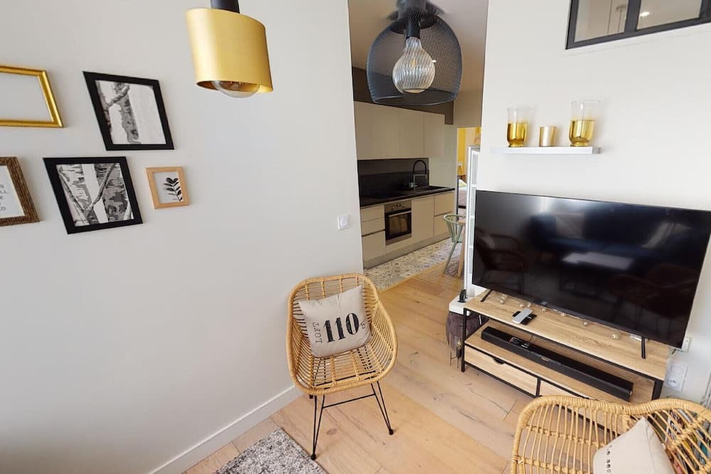Photo of Livingroom in Quartier des Eaux-Claires