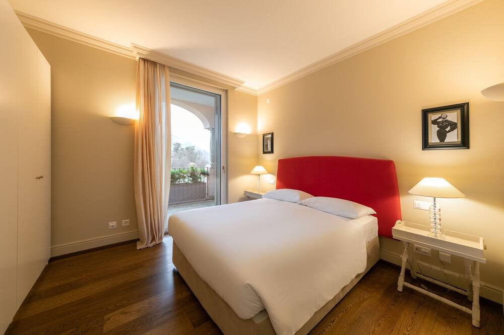 Photo of Bedroom in Agra