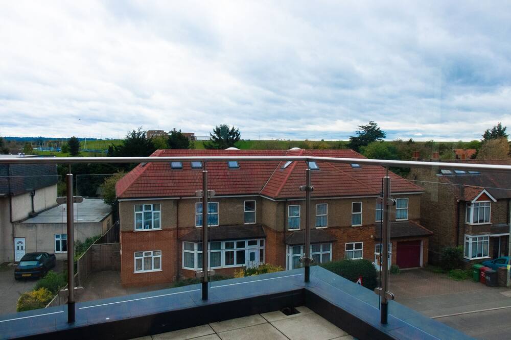 Photo of Outdoor in George Green