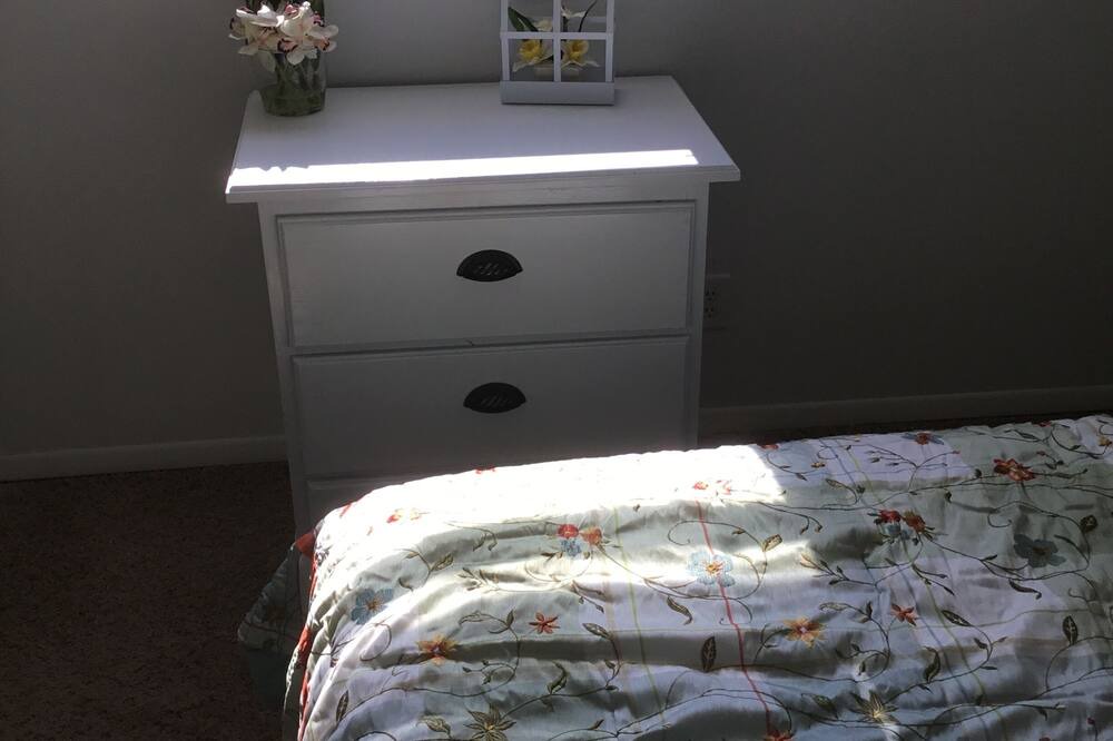 Photo of Bedroom in Riverside