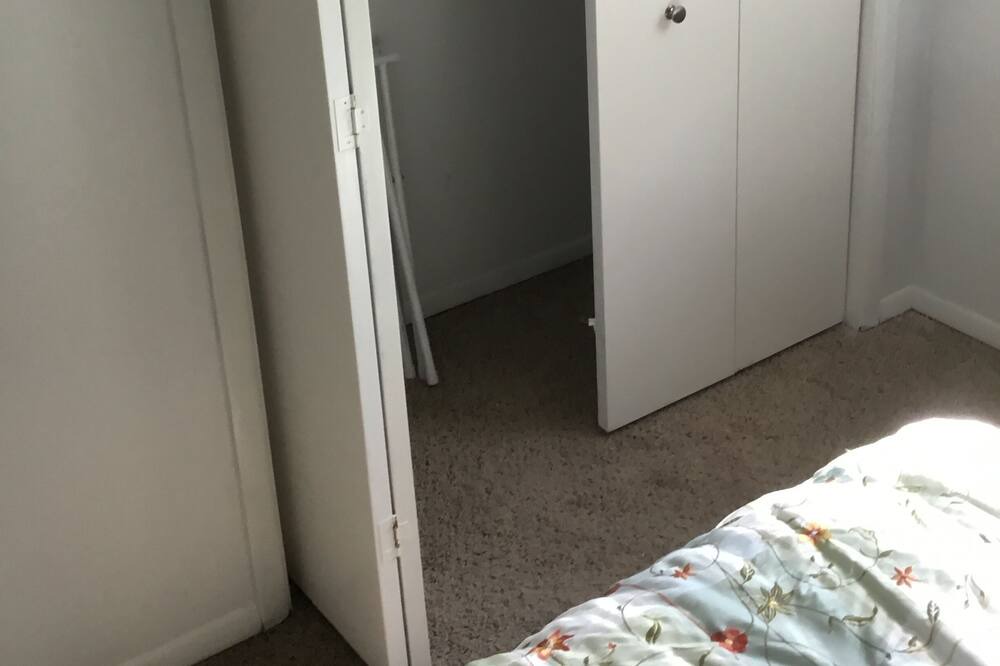 Photo of Bedroom in Riverside