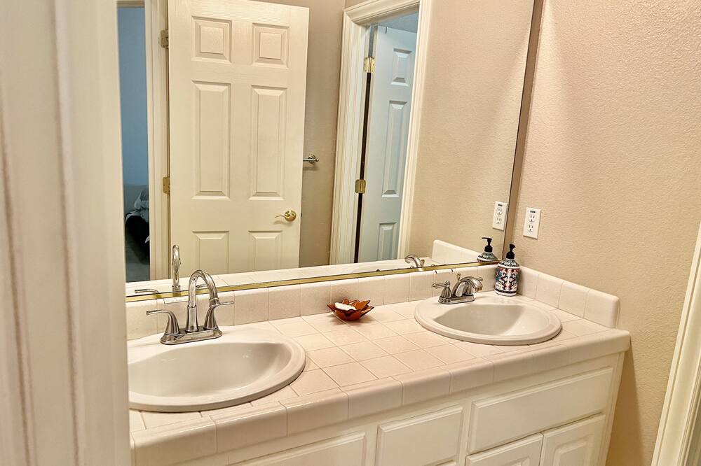 Photo of Bathroom in Rocklin