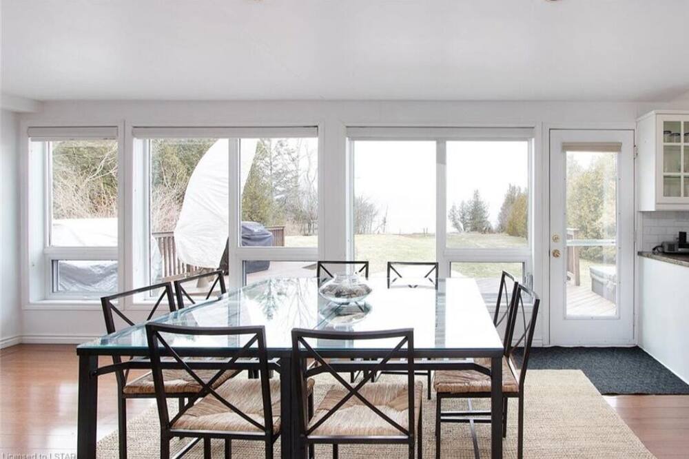 Photo of Kitchen in Ashfield-Colborne-Wawanosh