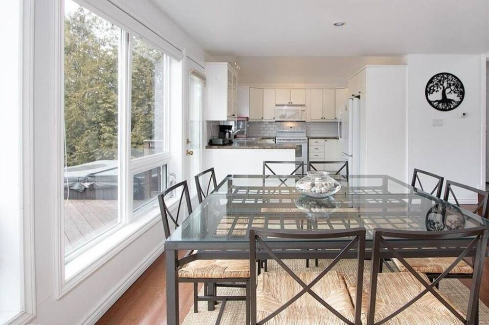 Photo of Bedroom in Ashfield-Colborne-Wawanosh