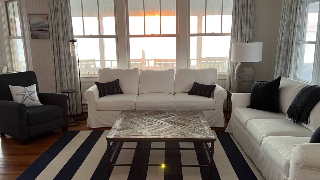 Photo of Livingroom in Minot