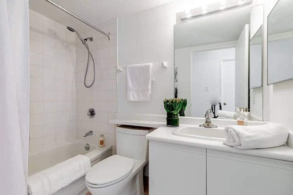 Photo of Bathroom in Kennedy Park