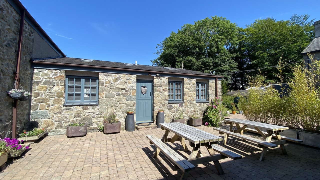 Photo of Outdoor in Llangefni