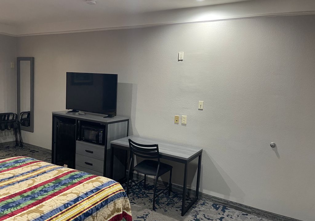 Photo of Bedroom in Alvin