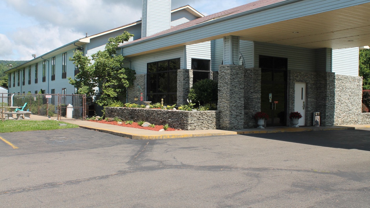 Photo of Outdoor in Mountain City