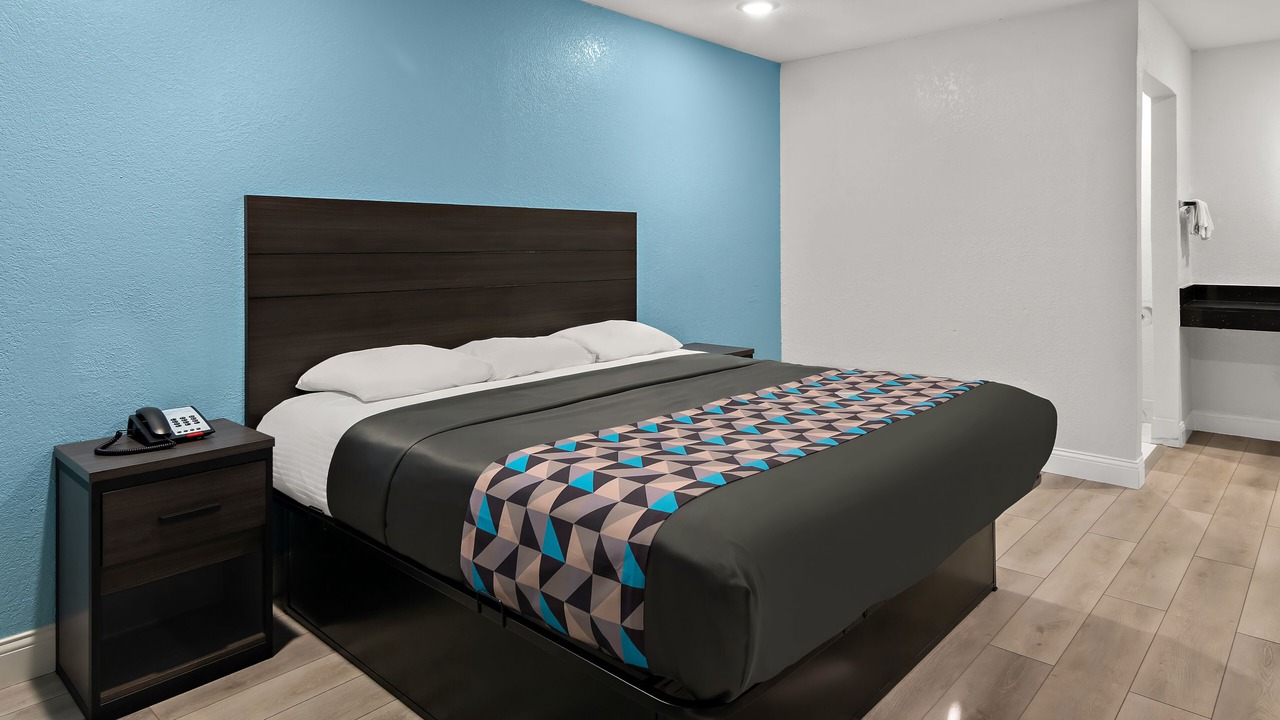 Photo of Bedroom in Palestine