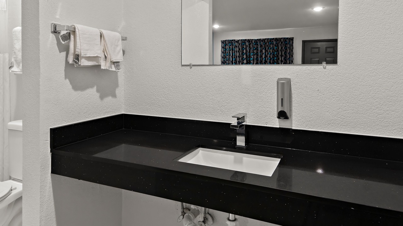 Photo of Bedroom in Palestine