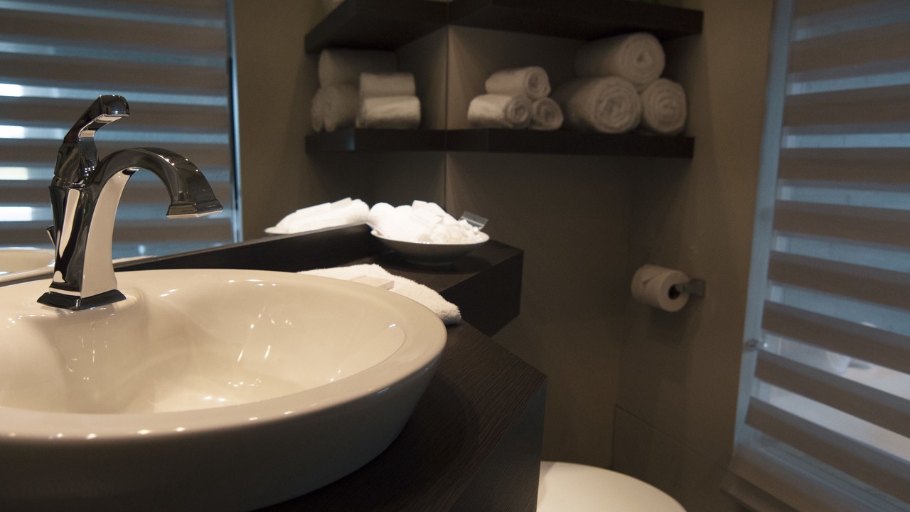 Photo of Bathroom in Sept-Iles