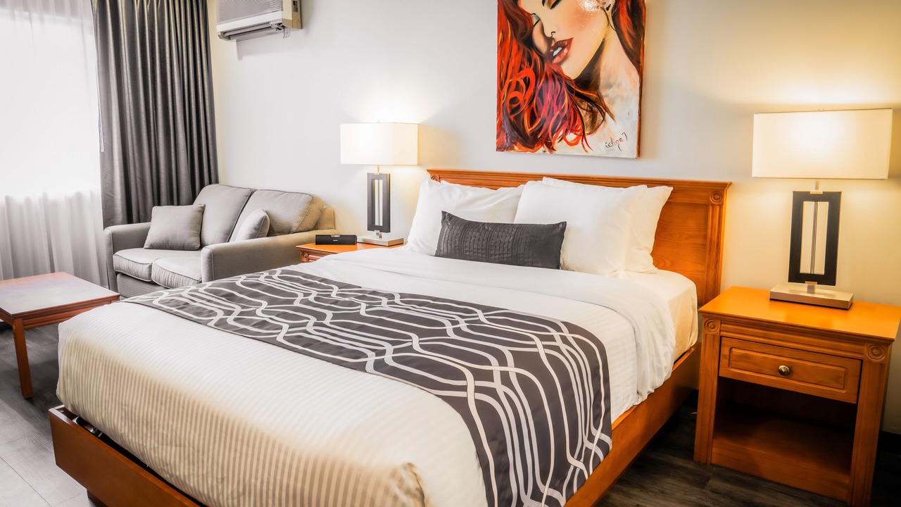 Photo of Bedroom in Sept-Iles