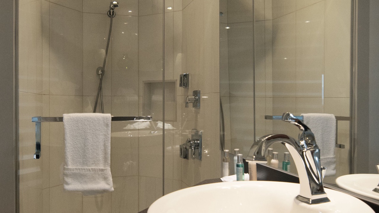Photo of Bathroom in Sept-Iles