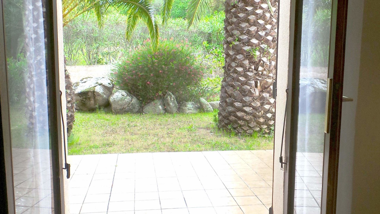 Photo of Bedroom in Pinarellu