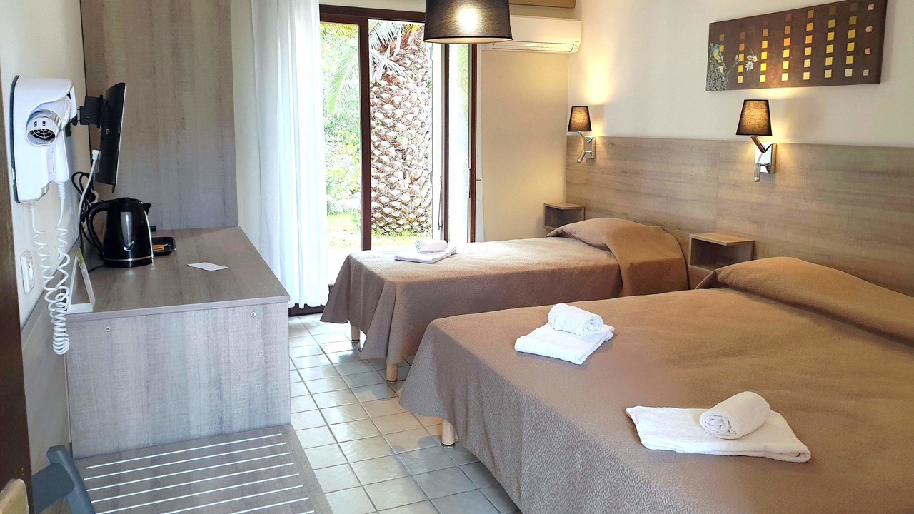 Photo of Bedroom in Pinarellu