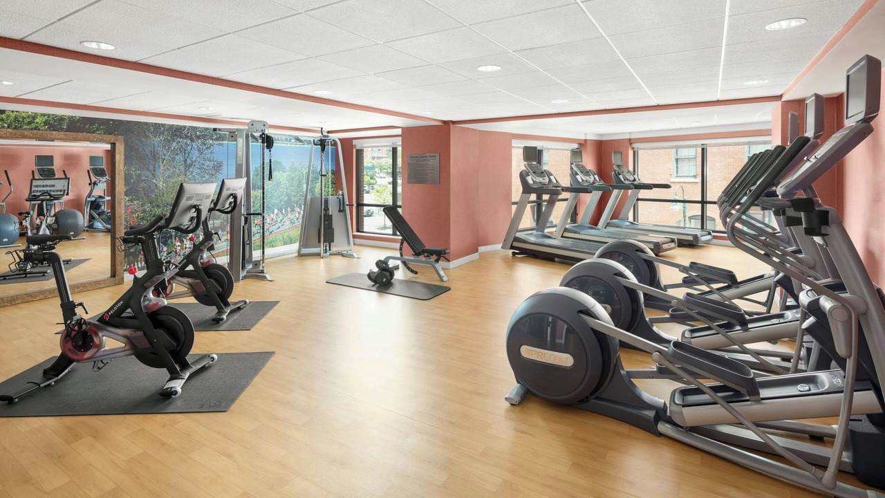 Photo of Others in Downtown Portland