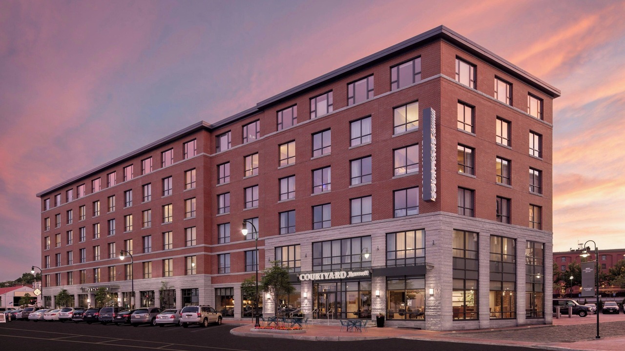 Photo of Others in Downtown Portland