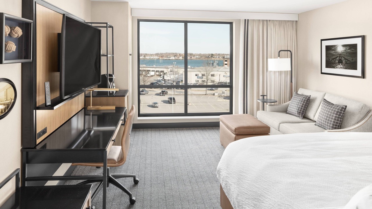 Photo of Others in Downtown Portland