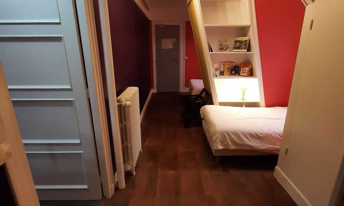 Photo of Bedroom in Beauvais