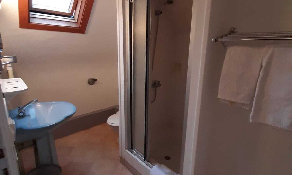 Photo of Bathroom in Beauvais