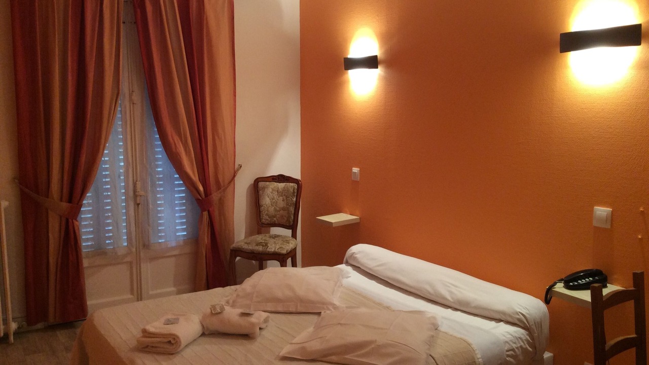 Photo of Bedroom in Beauvais