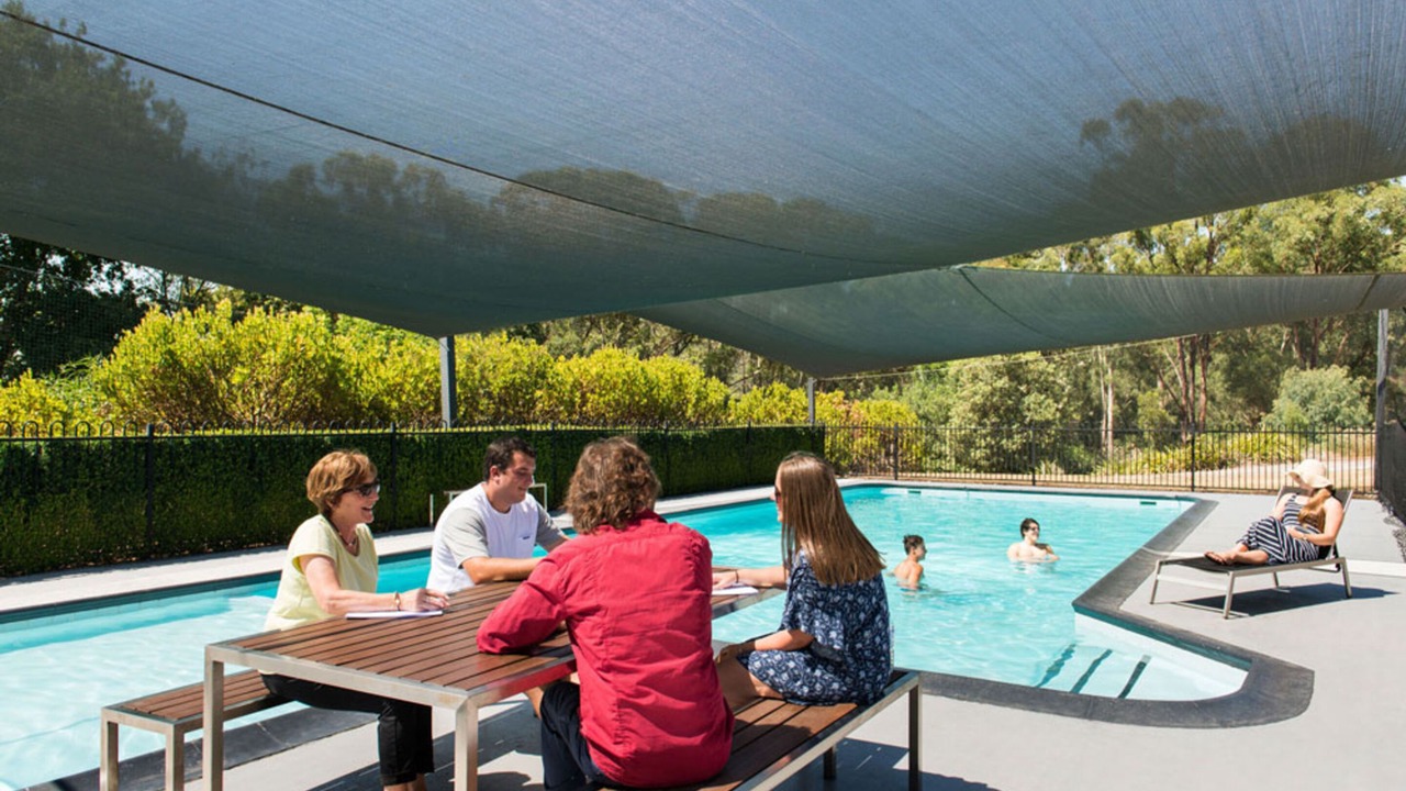 Photo of Human In Picture in Kalorama