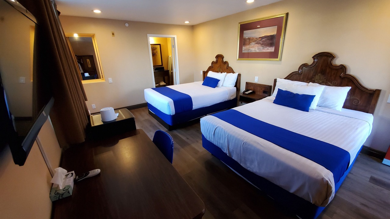 Photo of Bedroom in NoHo Arts District