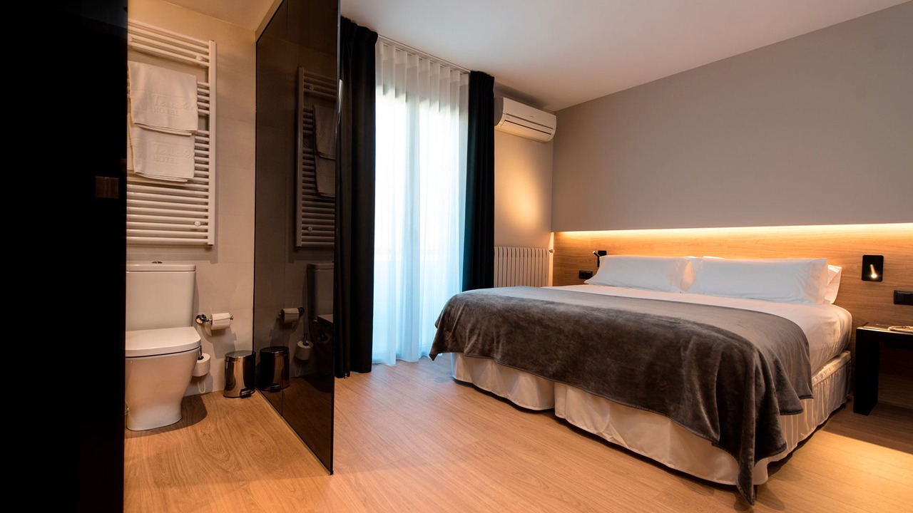 Photo of Bedroom in Cellers